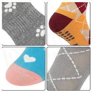 Crew <b>Socks</b> Cartoon <b>Cat</b> Pattern Breathable Knitted for Adults Spring Casual Wear - Product Image 4
