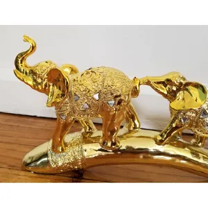 Escultura Metálica Hecha a Mano Inspirada en Aves, Chapada en Oro, ZAHID EXPORTS, Elegante Adorno Decorativo de Hierro para Hogares Modernos, Premium - Product Image 4