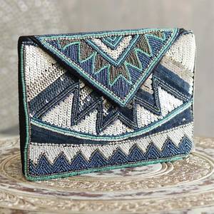 Bolso Rectangular Hecho a Mano con Cuentas y Patrón Floral Geométrico, con Cremallera, Bordado de Algodón, Decoración Artesanal, Accesorio para Fiesta - Product Image 1