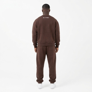 Conjunto de Sudadera y Pantalones Deportivos para Hombre, Color Marrón Sólido, Cuello Redondo, Ropa Casual Urbana, Conjunto Deportivo Holgado, Logotipo Personalizado - Product Image 2