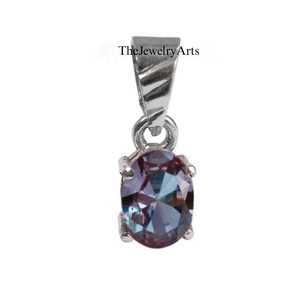 Collier pendentif classique en Alexandrite de laboratoire à couleur changeante, argent sterling 925, taille ovale 7x9mm, certifié par un tiers, unisexe - Product Image 1