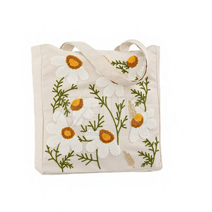 <b>Smart</b> Everyday Carry Option For Organized Belongings Tote Bag With Durable Material Tote Bag - Product Image 3