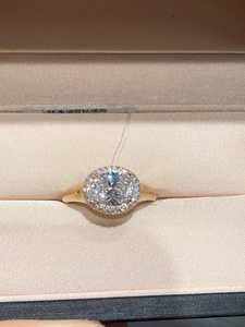 Bague classique en or jaune 18 carats avec diamant ovale de 2,01 carats cultivé en laboratoire, bijou fait main, cadeau idéal pour mariage ou soirée pour petite amie - Product Image 3