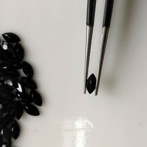 Amatista Púrpura Natural, Corte Marquesa de 6x3MM, Gema Suelta de la Mejor Calidad, Gemas Red Mountain para Joyería - Product Image 1