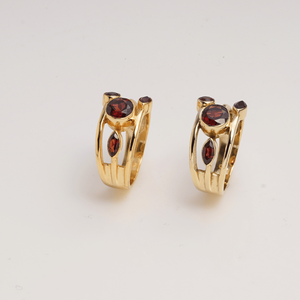 Bague en laiton plaqué or avec pierres multicolores grenat, faite à la main, design minimaliste, élégante, bijoux fins, cadeau pour femme - Product Image 5