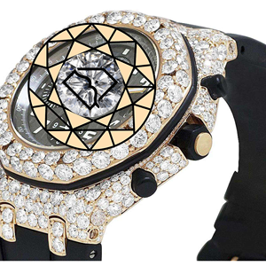 Reloj de pulsera personalizado estilo Hip Hop con bisel arcoíris, diamantes de laboratorio, caja redonda de 46 mm, oro rosa, pavé completo y correa de caucho negra. - Product Image 4