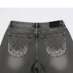Shorts de Mezclilla con Pedrería de Alto Volumen, Fabricación OEM, Suministro Global para Minoristas, Mayoristas y Distribuidores - Product Image 5
