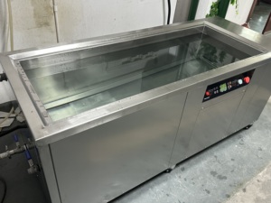 Olla de cocción lenta Sous Vide de 500L para cocina central, con calentamiento ultrasónico uniforme en todo el tanque, para una producción masiva, mejor sabor y tiernización. - Product Image 3