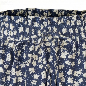 Jupe courte trapèze à imprimé floral pour femme, taille élastique avec cordon de serrage, en mousseline douce, style Prairie Chic printanier - Product Image 4