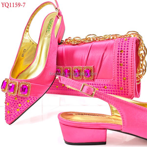 YQ1159 Ensemble de chaussures et sacs italiens pour femmes assortis, décorés d'applications, <span class=keywords><strong>sandales</strong></span> à talons, chaussures de mariage nigérianes - Product Image 4