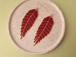 Pendientes de flecos con cuentas rojas hechos a mano, joyería elegante, pendientes largos con borlas, accesorios de moda para mujer, fabricación de joyas - Product Image 1