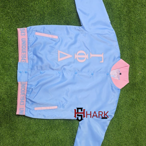 Veste unique 1943 pour fille, doublée, en satin de soie, brodée de lettres grecques Gamma Phi Delta, en sergé tissé, très vendue pour femmes - Product Image 3