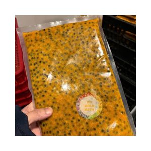Pulpe de fruit de la passion surgelée de haute qualité à bon prix, emballée sous vide, longue durée de conservation, goût tropical pour les boissons - Product Image 3