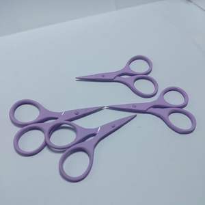 Tijeras Profesionales Rectas y Afiladas de Acero Inoxidable para Bordado en Cruz para Diestros, Pequeñas Tijeras para Cutículas, Venta al por Mayor Personalizada - Product Image 1