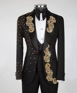 Costume de mariage noir et or brodé pour homme, blazer de créateur ajusté pour le marié avec broderie florale faite à la main pour réceptions et soirées - Product Image 2