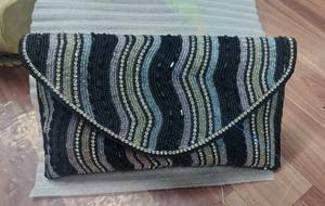 Bolso de Mano Tipo Clutch de Lujo Hecho a Mano con Cuentas y Mariposas para Mujer, Bolso de Fiesta Negro con Lentejuelas, Bolso de Mano para Boda Bordado con Cristales - Product Image 5