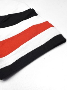 Polo à manches courtes pour homme Hawk Eye, blanc, avec rayures noires et rouges contrastées, coupe classique, style décontracté - Product Image 4