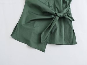 Blusa Asimétrica Vintage Chic para Mujer, Camisa de Popelina con Cuello en V, Manga Corta, Botones, Diseño Sólido, 100% Seda - Product Image 3