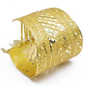 Bracelet manchette large en laiton plaqué or 14K 18K 24K, design traditionnel, bijoux de mode pour femme, vente en gros - Product Image 3