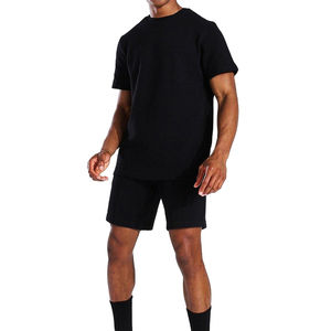 Ensembles de t-shirts d'été de haute qualité, t-shirts et shorts décontractés unis pour hommes, ensembles de vêtements à manches courtes avec OEM pas cher - Product Image 1