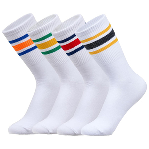 Chaussettes de sport en coton de qualité supérieure pour adultes, couleur blanche, tissu en coton, pour la course à pied, le jogging, l'hiver, les sports de plein air, pour hommes - Product Image 1