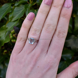 แหวนเพชรมรกตสีขาวทอง14K สำหรับผู้หญิงได้รับการรับรองจากห้องแล็บครบรอบปาร์ตี้ - Product Image 2