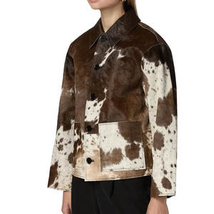 Chaqueta de Cuero con Pelo de Vaca Auténtico, Material Natural Suave y Duradero, Prenda Exterior Elegante y Genuina, Diseño Cómodo y Moderno - Product Image 4
