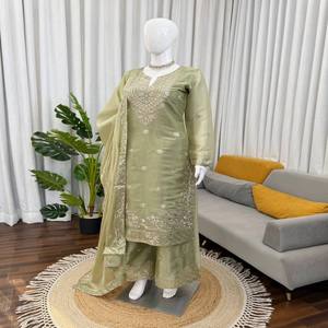 Conjunto Kurti Palazzo de Seda VASTRA COTTAGE con Dupatta con Bordado, Forro de Microalgodón Suave, Completamente Cosido, Ropa Étnica Festiva para Fiestas - Product Image 3