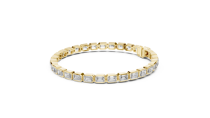 Pulsera de Diamantes Cultivados en Laboratorio con Bisel Esmeralda, Oro Amarillo de 10K, 14K, 18K con Engaste de Bisel para Compromiso y Boda - Product Image 4