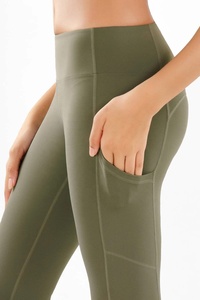Venta al por mayor Mujeres Gimnasio Ropa deportiva sin costuras Conjunto de 2 piezas con manga larga Yoga Top y Leggings Pantalones Traje deportivo para el Culturismo - Product Image 4