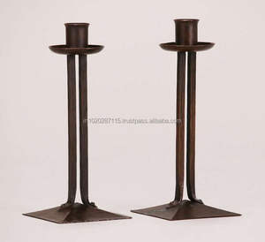 Bougeoir en fer de qualité supérieure de fabrication artistique avec bras incurvés et finition classique pour une élégance intemporelle - Product Image 5