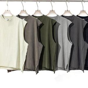 เสื้อกล้ามผู้ชายแบบสวม คอกลม ทรงเข้ารูป ผลิตตามสั่ง พิมพ์ลายได้ คุณภาพสูง ผ้าฝ้ายออร์แกนิค 100% ถักแบบริบ ระบายอากาศได้ดี แห้งเร็ว - Product Image 3