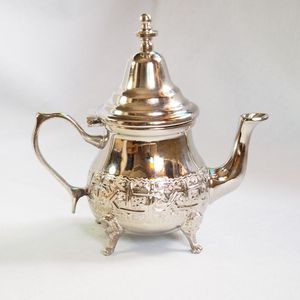 Luxury <b>beverage</b> <b>serve</b> ware elegant artistry classic decorative kettle artisan hosting accessory premium traditional decoration - Product Image 6