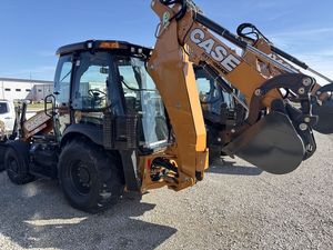 Used Case 695SV Backhoe Loader Heavy Duty Construction <b>Machine</b> Hydraulic Power Excavator Loader for Sale Reliable Condition NEW! - Product Image 3