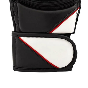 Guantes de MMA Metálicos Dorados Premium para Sparring Profesional, Guantes de Grappling de Cuero PU Dorado Brillante con Logotipo Personalizado - Product Image 3