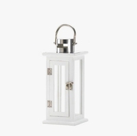 Lanterne à bougie en bois blanc vintage avec poignée en métal poli, lampe hurricane décorative de style côtier pour la décoration intérieure