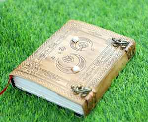 Cuaderno de cuero genuino Wholesale Double Moon, páginas en blanco, cuero puro de alta calidad para hombre y mujer. - Product Image 1