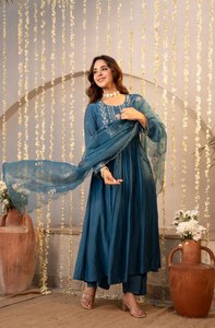 NEW LAUNCHED MODERN SALWAR KAMEEZ EMBROIDERY WORK 3 PCS <b>KURTA</b> BOTTOM and DUPATTA SETS BEST for PARTY WEAR - Product Image 2