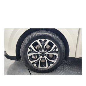 Para Kia Carnival de 9 Plazas, Modelo Signature de Junio de 2020, con 91,393 km, Volante a la Izquierda, Caja de Cambios Automática, Combustible Diésel Euro V, Tracción Trasera - Product Image 5