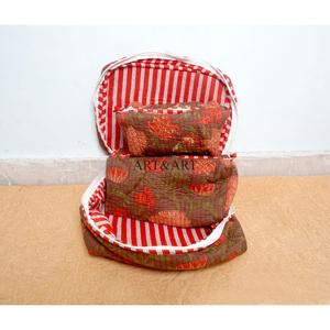 ชุดกระเป๋าเครื่องสำอางผ้าฝ้ายอินเดียลายใบไม้เขตร้อนแบบเย็บติดกัน 3 ใบ กระเป๋าใส่ของใช้ในห้องน้ำ กระเป๋าเครื่องสำอาง กระเป๋าใส่เครื่องสำอางสำหรับเดินทาง - Product Image 4