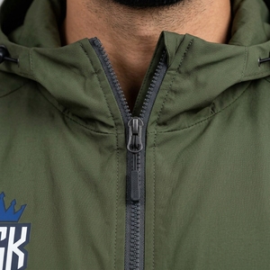 Chaqueta cortavientos para hombre, abrigo moderno para exteriores hecho con tela ligera y duradera que ofrece protección contra el viento, transpirabilidad y comodidad. - Product Image 6