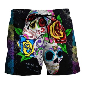 Pantalones cortos de baño con estampado de calavera y rosas para hombre, pantalones cortos de playa de secado rápido, pantalones cortos informales de verano con cordón - Product Image 3