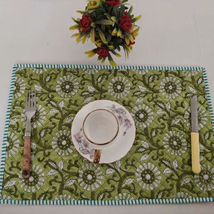 Moderno rectángulo verde oscuro acolchado Floral mano bloque estampado manteles desechables nuevo banquete hogar cocina boda decoración reutilizable - Product Image 1
