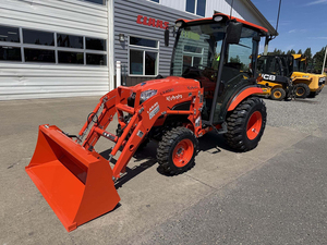 Tracteur 2026 LX4020HSDC 210 CV 4x4 à transmission par engrenages, équipement premium prêt à l'exportation, robuste, pour approvisionnement en gros - Product Image 6