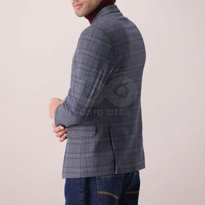 Blazer homme de qualité supérieure, conçu avec un matériau doux et respirant, offrant un look moderne et élégant pour le quotidien et le travail. - Product Image 3