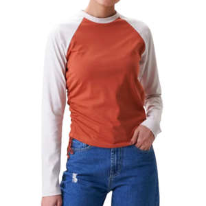 Camiseta Casual de Mujer, Moderna, Ecológica, de Secado Rápido, Transpirable, Holgada, Gris y Blanca, de Manga Corta, 100% Algodón Jersey - Product Image 6
