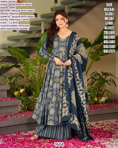 Vestido Anarkali Bandhani Lila Heritage - Elegante Vestido Largo de Maslin para Diwali y Bodas - Product Image 2