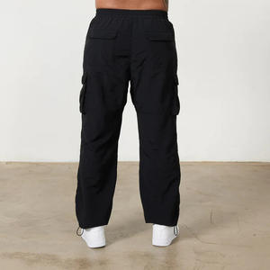 Survêtement coupe-vent personnalisé uni avec fermeture éclair pour homme en nylon et polyester - Product Image 3