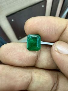 เพชรทรงมรกต 100% เพชรธรรมชาติ สี D ความสะอาดระดับ VVS2 พร้อมใบรับรอง IGI เพชรเม็ดเดี่ยว 3.58 กะรัต สำหรับทำเครื่องประดับ - Product Image 1
