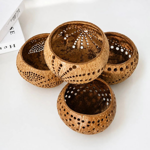 Circular hole coconut shell container for display <b>candles</b> <b>cheap</b> price <b>candle</b> holder stand home decoration - Product Image 5